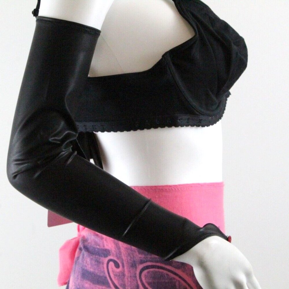 Savage X Fenty Renaissance Rose Fingerless Gloves Sleeves One Size Caviar NWT